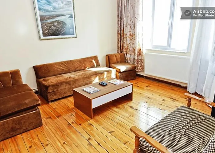 Sultanahmet Gardens *